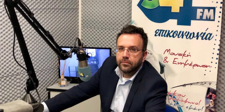 Άγγελος Παλαιοδήμος: «Να πάψει να φέρεται σαν Μαρία Αντουανέτα η δήμαρχος…!»