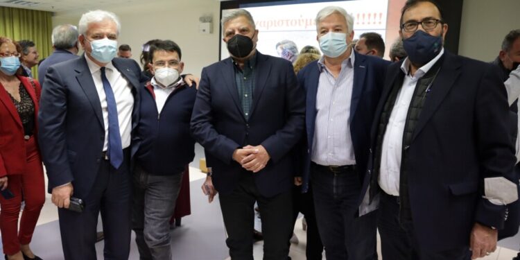 Στην εκδήλωση του Δήμου Λαυρεωτικής για τα αδέσποτα ζώα ο Περιφερειάρχης Αττικής Γ. Πατούλης