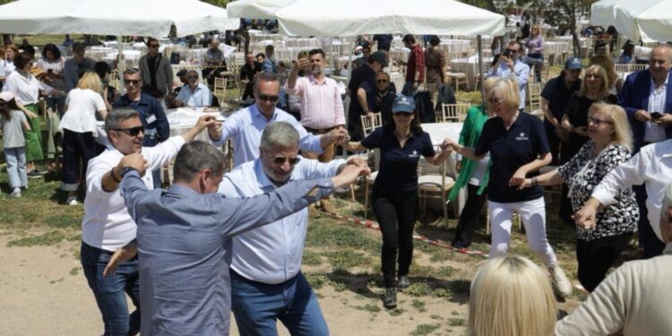 Περιφέρεια Αττικής: Με τεράστια επιτυχία η μεγάλη γιορτή για το Πάσχα