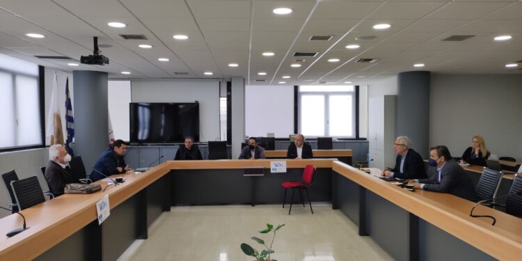 Νέα συνάντηση με την ηγεσία του ΥΠΟΜΕΔΙ ζητούν οι δήμαρχοι Ηρακλείου Αττικής, Αμαρουσίου και Πεύκης Λυκόβρυσης για τη διάνοιξη της Κύμης