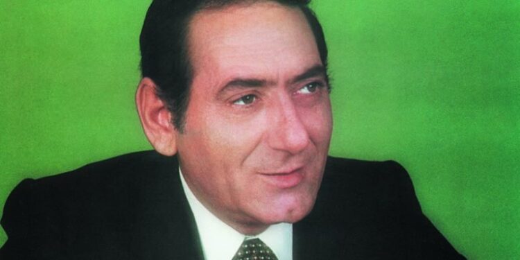 Αφιέρωμα στον Στράτο Διονυσίου από τον 94.0 και την εκπομπή Dr. No-Art & Act