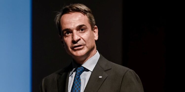 Μητσοτάκης: Αναδρομική επιστροφή 60% των πρόσθετων επιβαρύνσεων στο ηλεκτρικό