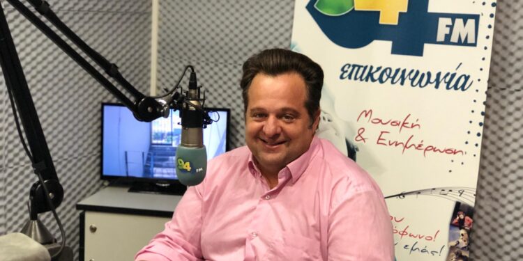 Γιώργος Χατζηδάκης: «Μικρός φόρος τιμής στον Μίκη μας…!»