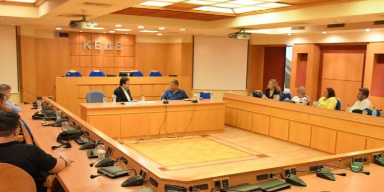 Στο επίκεντρο οι προσλήψεις στους Δήμους