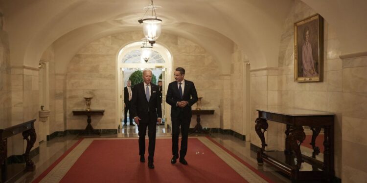 Το παρασκήνιο της συνάντησης Μητσοτάκη – Μπάιντεν: Τι είπαν για τα ελληνοτουρκικά