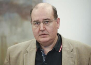 Νίκος Φίλης: Η “σωστή πλευρά της Ιστορίας” δεν βρίσκεται στα τάνκερ των εφοπλιστών