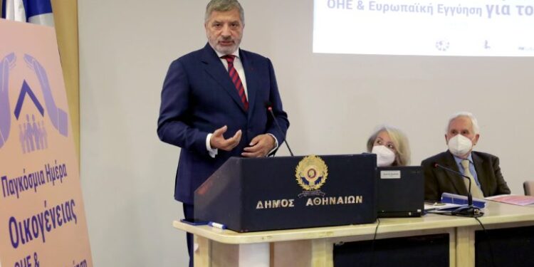 Γ. Πατούλης: «Υλοποιούμε εκτεταμένο πρόγραμμα στήριξης πολυτέκνων οικογενειών και ευάλωτων ομάδων»