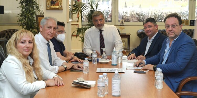 Περιφέρεια Αττικής: 3,2 εκ. ευρώ για την οδική αναβάθμιση του Δήμου Αχαρνών