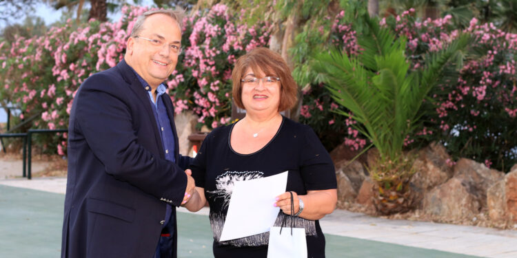 Δήμος ΒΒΒ: Τα Δημοτικά Σχολεία βραβεύτηκαν για τη συμμετοχή τους στο εκπαιδευτικό πρόγραμμα Κυκλικής Οικονομίας και Διαλογής στην Πηγή