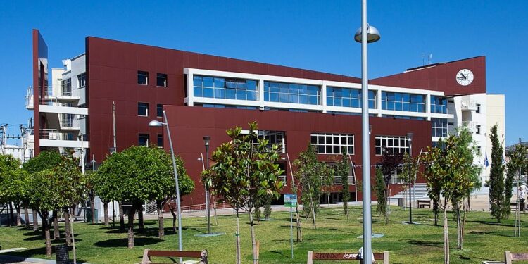 Δήμος Περιστερίου: Ψηφιακή μαστογραφία σε ανασφάλιστες, άπορες και χαμηλό εισόδημα γυναίκες
