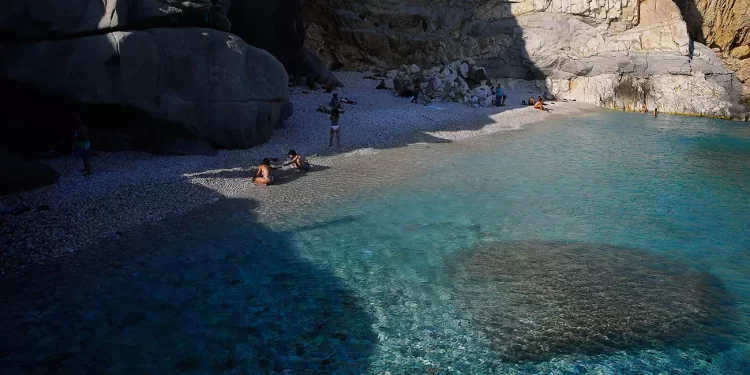 Κοινωνικός Τουρισμός 2022: Άνοιξε η πλατφόρμα για τις αιτήσεις – Η διαδικασία υποβολής και οι προθεσμίες