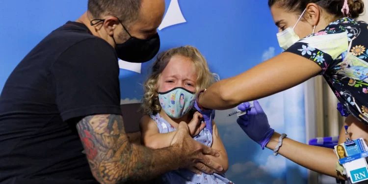 Συναγερμός στην Βρετανία: Ανιχνεύθηκε ο ιός της πολιομυελίτιδας στα λύματα