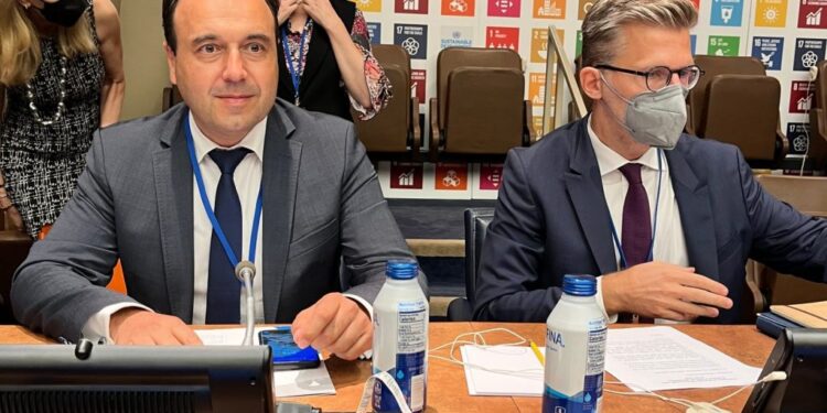 Στις εργασίες του Παγκόσμιου Πολιτικού Φόρουμ του ΟΗΕ, ο πρόεδρος της Κ.Ε.Δ.Ε. Δημήτρης Παπαστεργίου
