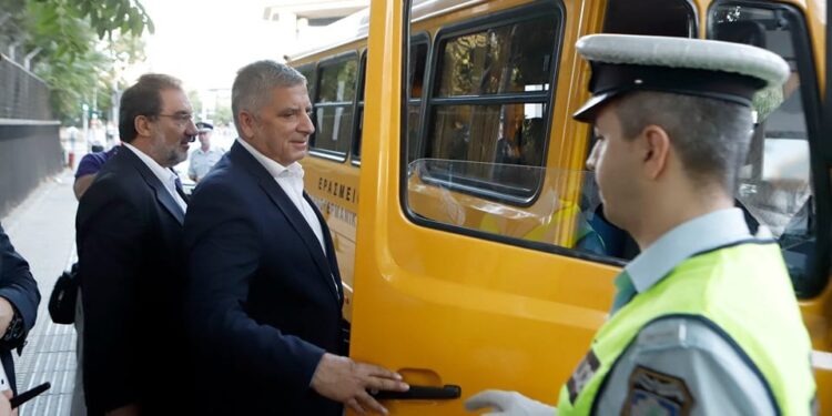 Γ. Πατούλης: «Προτεραιότητα μας η ασφάλεια και η απρόσκοπτη μετακίνηση των μαθητών»