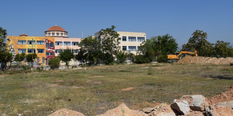 Κατασκευάζεται το πρώτο Δημοτικό πάρκινγκ Γαλατσίου χωρητικότητας 190 αυτοκινήτων