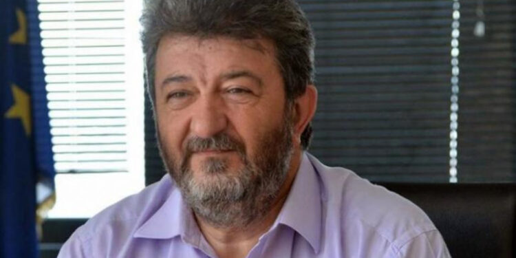 Σίμος Δανιηλίδης: “Έτσι θα λυθεί το πρόβλημα με τα παιδιά που έμειναν φέτος εκτός ΚΔΑΠ”