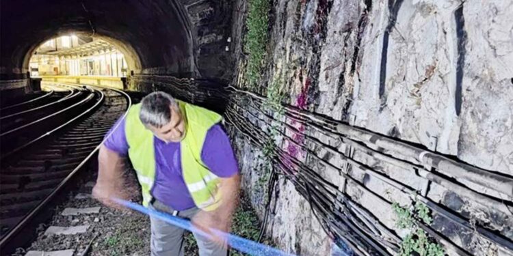 Δήμος Αθηναίων: Επιχείρηση αντί γκράφιτι στην αρχαία αγορά