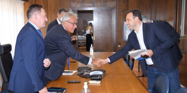 Δ. Παπαστεργίου: «Σε μια αυτονόητη εθνική προσπάθεια, δεν χωράνε ούτε επιβραβεύσεις ούτε τιμωρητικού χαρακτήρα πολιτικές»