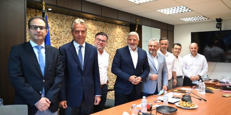 Περιφέρεια Αττικής: Ξεκινάει η ανέγερση του 8ου Γυμνασίου Ιλίου