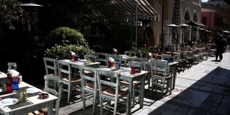 ΥΠΕΣ: Έως 15 Ιανουαρίου η δωρεάν παραχώρηση κοινόχρηστων χώρων από τους Δήμους