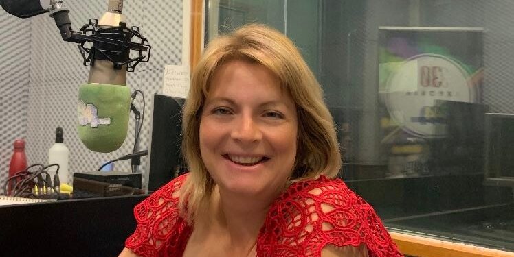 Η Ελένη Φωτοπούλου, κτηνίατρος στον 94fm “Το οικοσύστημα και η βιοποικιλότητα είναι η ζωή μας”