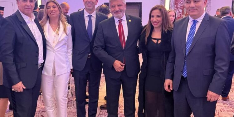 Γ. Πατούλης: «Τιμούμε τους Έλληνες της διασποράς που μεταλαμπαδεύουν τα ιδανικά και τις αξίες τους έθνους μας»