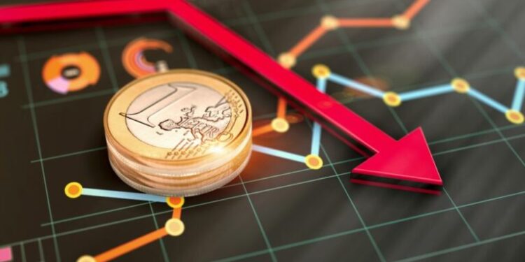 Στα επίπεδα του 10% ο πληθωρισμός το 2022 – Σημαντικά υψηλότερος του 3% το 2023