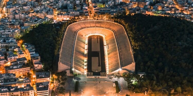 Παγκόσμια διάκριση για την Αθήνα: Κορυφαίος πολιτιστικός προορισμός για το 2022 στα World Travel Awards