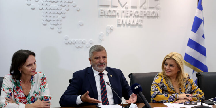 Γ. Πατούλης: «Επενδύουμε σε δράσεις για την προστασία των γυναικών και την εξάλειψη της βίας. Καμία γυναίκα μόνη της»