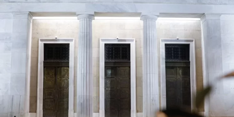 ΤτΕ: Αύξηση του ΑΕΠ 6,2% εφέτος, 1,5% το 2023