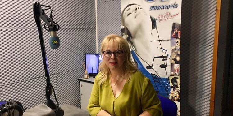 Δέσποινα Αϊβατζίδου: «Στηρίζουμε πολίτες να σταθούν και πάλι στα πόδια τους»