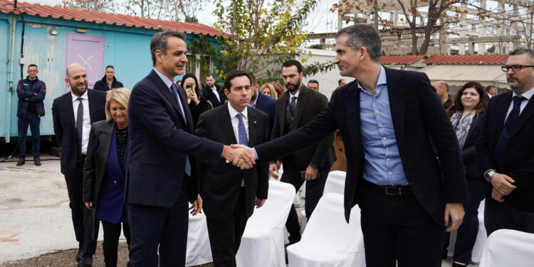 Παρουσία του Πρωθυπουργού ο Δήμος Αθηναίων παρέλαβε την έκταση του Ελαιώνα