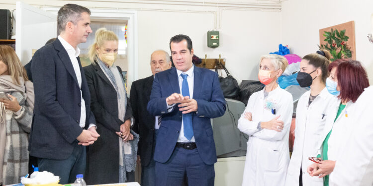 Δήμος Αθηναίων: Δωρεάν αιματολογικοί έλεγχοι σε όλα τα μέλη των Λεσχών Φιλίας
