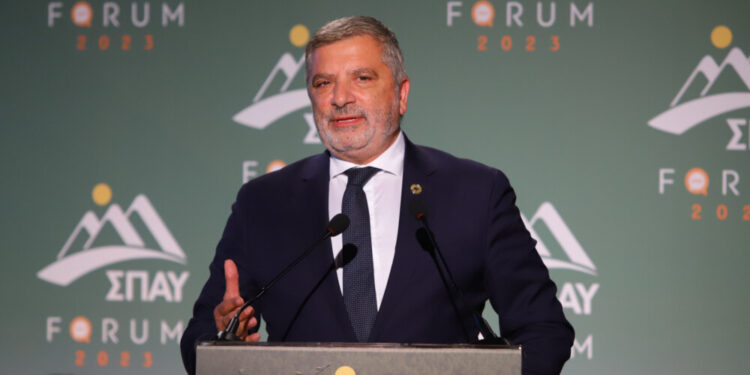 Γ. Πατούλης: «Συνεργαζόμαστε στενά με τους δήμους του ΣΠΑΥ και όλης της Αττικής για την προστασία των δασών!»