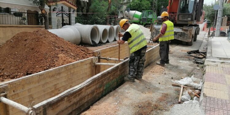 Περιφέρεια Αττικής: Προχωρούν 4 μεγάλα έργα για την αντιπλημμυρική θωράκιση του Πειραιά
