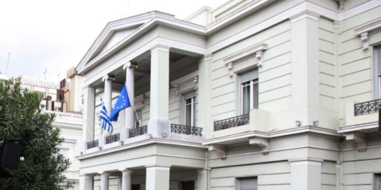 Υπουργείο Εξωτερικών: Ρηματική διακοίνωση στη Λιβύη για τις έρευνες νότια από Κρήτη και Πελοπόννησο