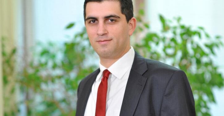 Ο Παύλος Γερουλάνος, πρώην Υπουργός ΠΑΣΟΚ στον Επικοινωνία 94fm