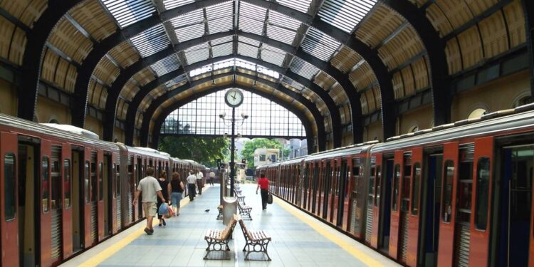 Εικοσιτετράωρη απεργία σε Μετρό, Ηλεκτρικό και Τραμ την Τρίτη