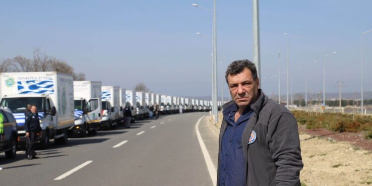 Περιφέρεια Αττικής: Δεύτερο κομβόι με 250 τόνους ανθρωπιστικής βοήθειας στους σεισμοπαθείς