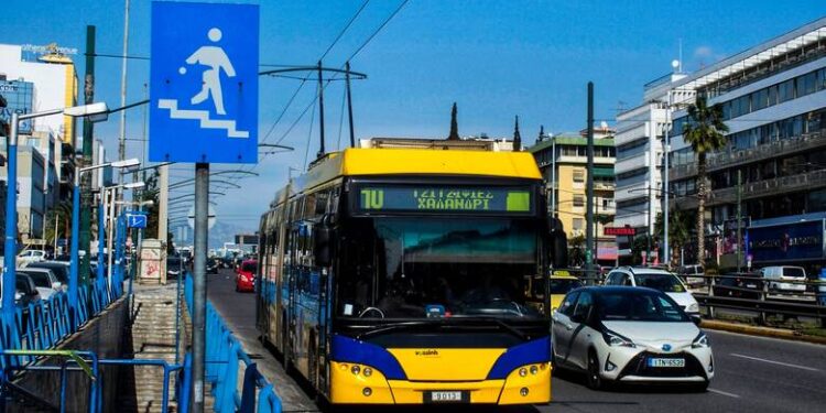 Πανελλαδική απεργία: Πως θα κινηθούν τα ΜΜΜ