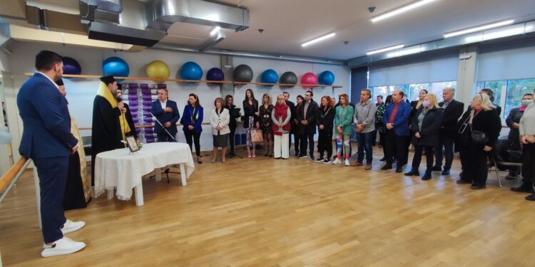 Εγκαινιάστηκε το ανακαινισμένο Κλειστό Γυμναστήριο του Δήμου Ηρακλείου Αττικής