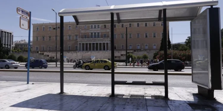 Στάση εργασίας αύριο σε λεωφορεία και τρόλεϊ 11:00 – 16:00