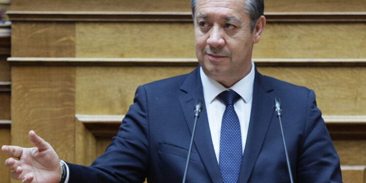 Ο Νίκος Παπαθανάσης Αναπληρωτής Υπουργός Ανάπτυξης στον Επικοινωνία 94fm