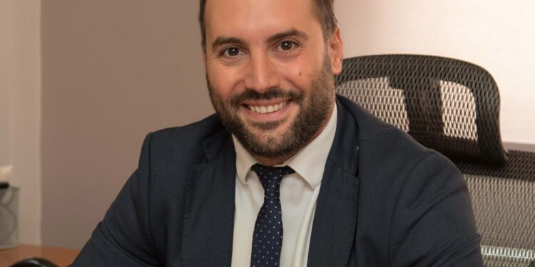 Ο Νικήτας Κακλαμάνης υπ. βουλευτής Α’ Αθηνων Ν.Δ, στον Επικοινωνία 94fm