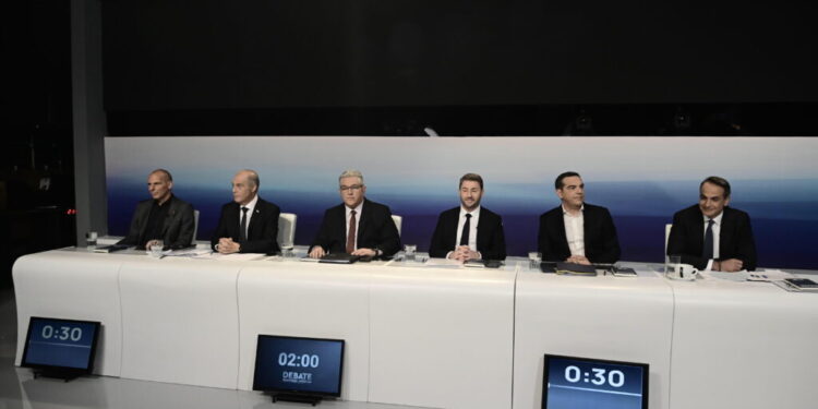Debate: Χωρίς νικητές και χαμένους αλλά με τις παρακολουθήσεις στο επίκεντρο η μάχη των έξι πολιτικών αρχηγών