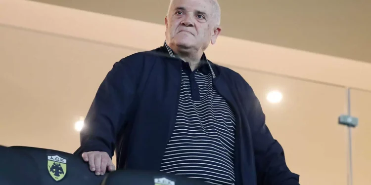 ΑΕΚ – ΠΑΟΚ: Στον Βόλο για τον τελικό Κυπέλλου ο Δημήτρης Μελισσανίδης