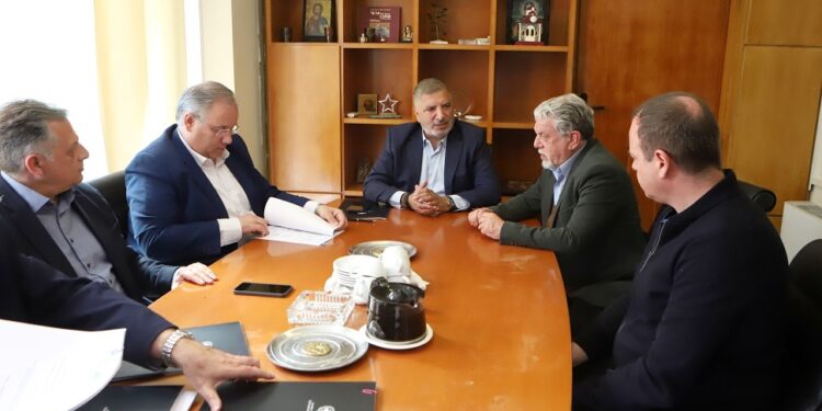 Περιφέρεια Αττικής: Συνεργασία με δήμο Ν. Φιλαδέλφειας – Ν. Χαλκηδόνας για δράση προώθησης της επανάχρησης υλικών