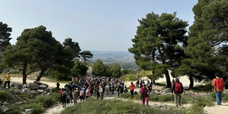 Βριλήσσια: Με την πεζοπορία της Ρεματιάς, ξεκίνησε η 9η Γιορτή Περιβάλλοντος