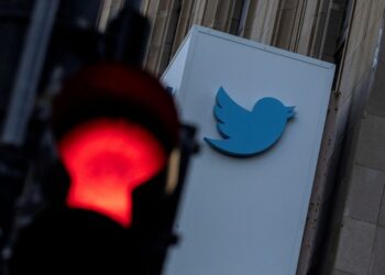 Twitter: Αγωγή από δισκογραφικές εταιρείες για τα τραγούδια που ανεβάζουν χρήστες