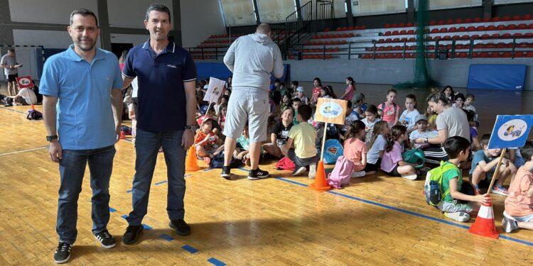 Στην έναρξη του καλοκαιρινού camp του Δήμου Βριλησσίων ο Δήμαρχος Κ. Βαφειάδης